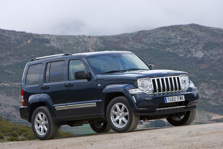 Jeep Cherokee 2008 года  (фото 55 из 161)